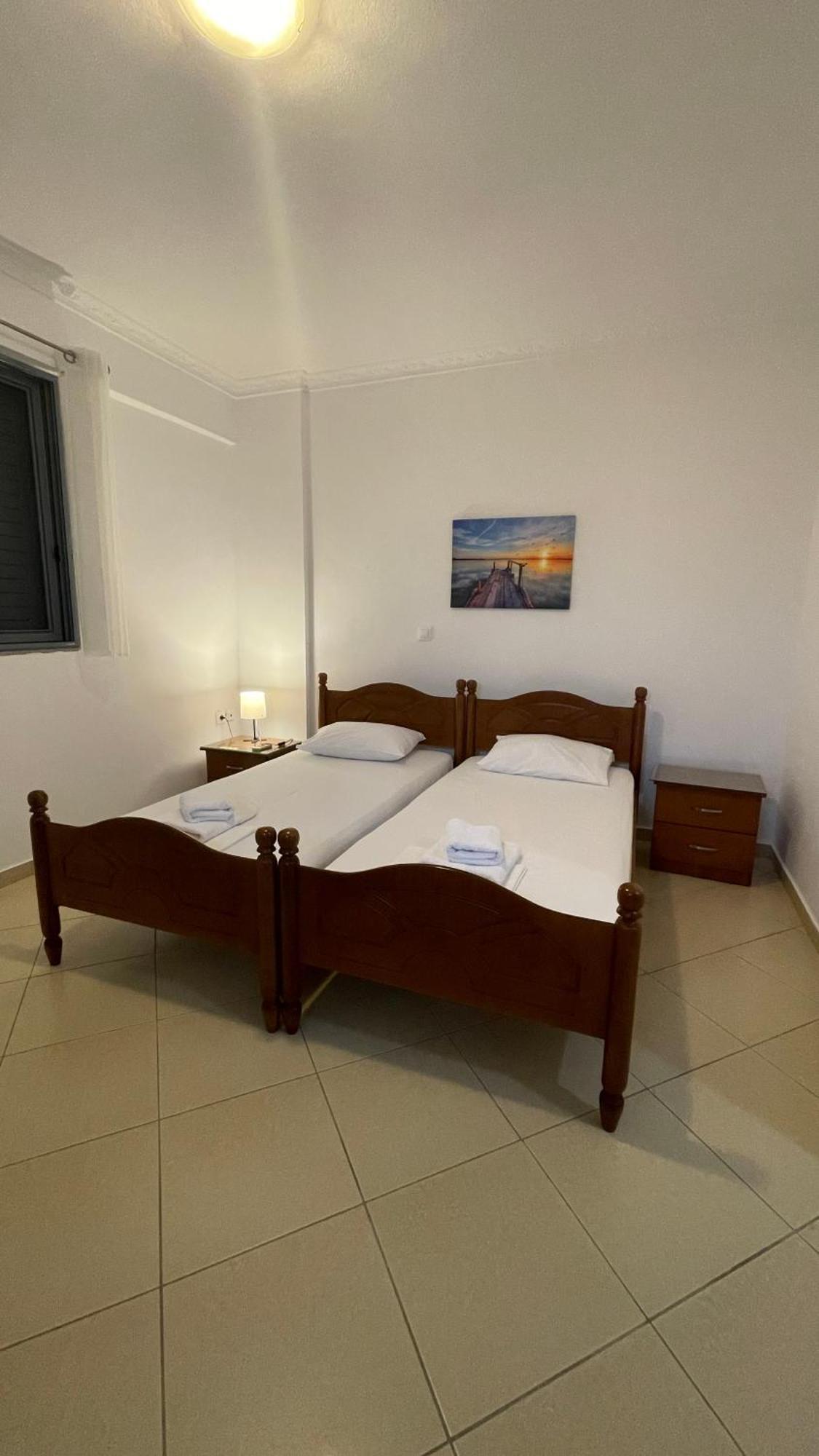 Tasos Rooms Himarë Exterior foto