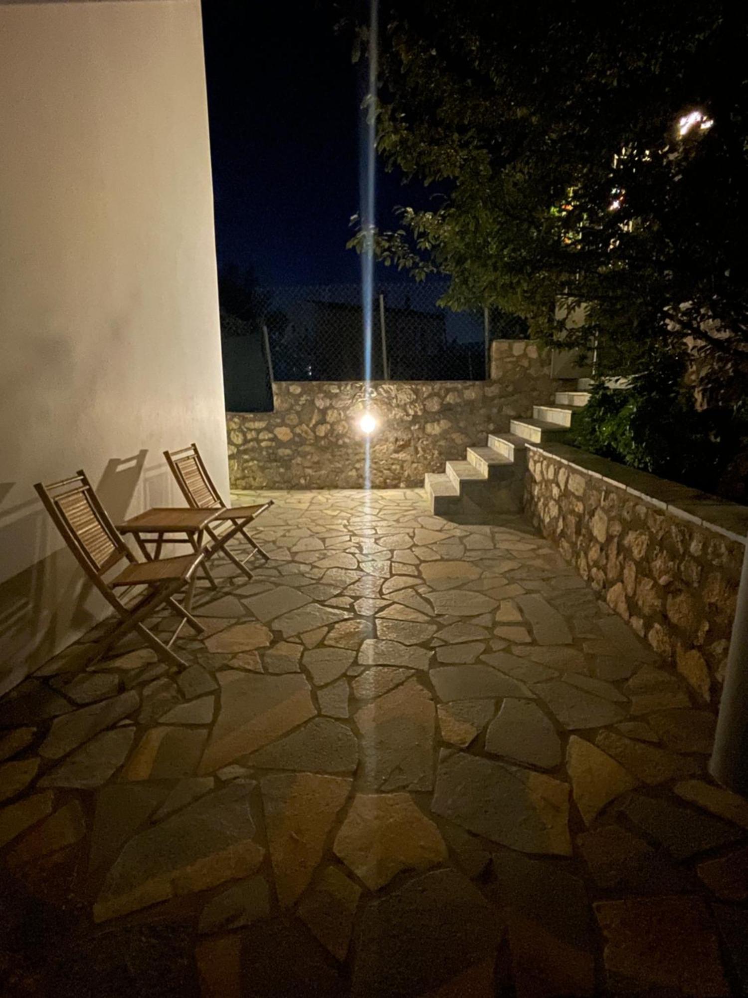 Tasos Rooms Himarë Exterior foto